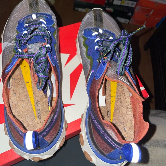 Nike React Element 87 “Dusty Peach” - Picture 3 of 6